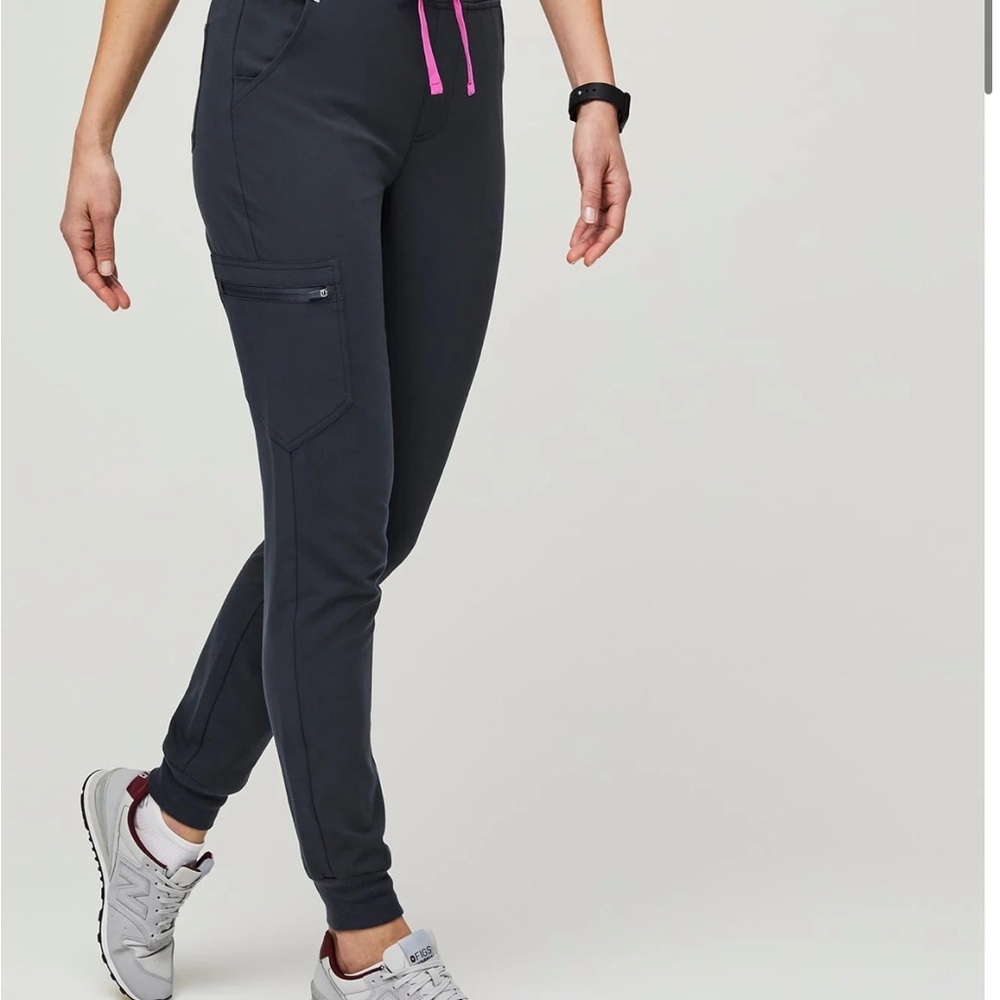 Figs Women's Tall dark grey Jogger scrub Pants size XS Zamora 2.0